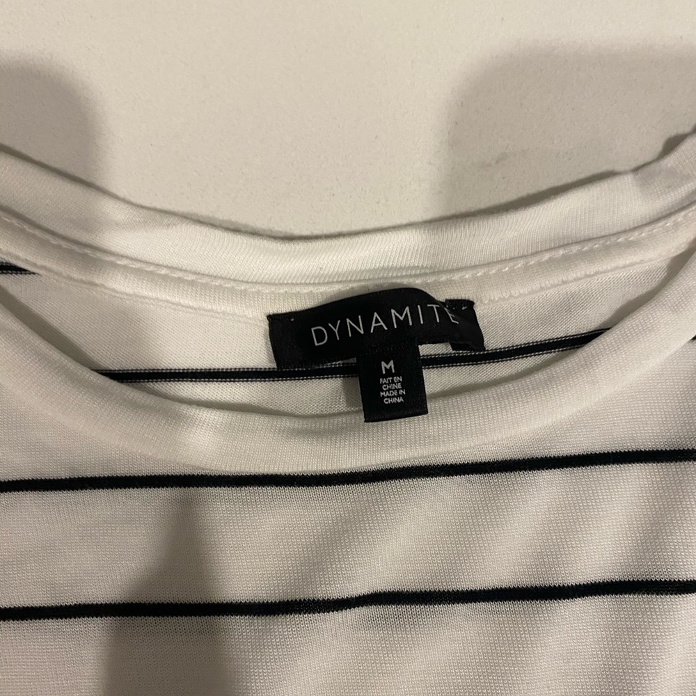 Dynamite T-shirt - Picture 3 of 3